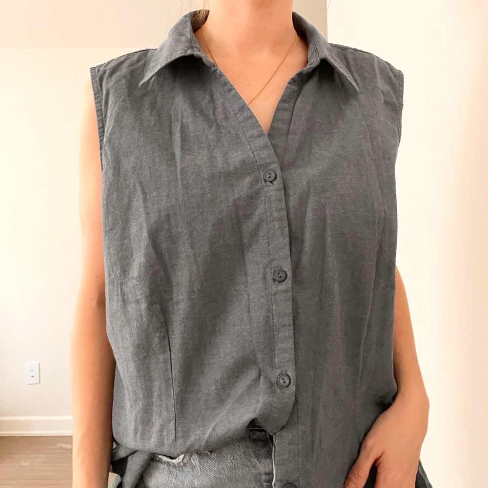 Basic Editions Blue Sleeveless Button-Down Cotton… - image 3